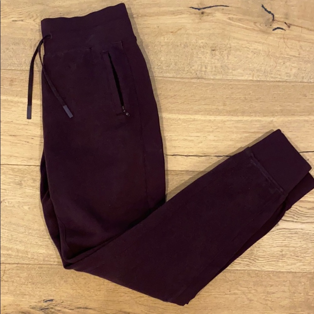 Lululemon Warm jogger